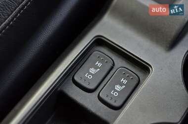 Внедорожник / Кроссовер Honda CR-V 2012 в 