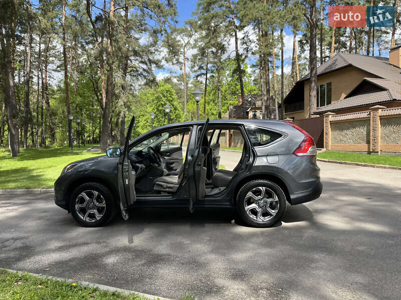 Позашляховик / Кросовер Honda CR-V 2013 в Чернігові