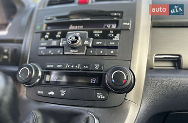 Позашляховик / Кросовер Honda CR-V 2012 в 