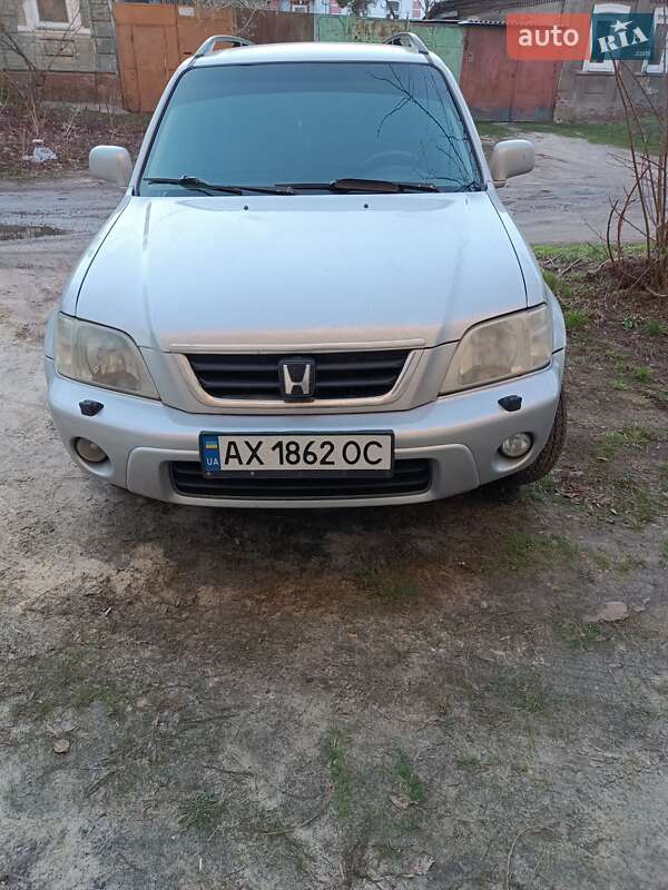 Позашляховик / Кросовер Honda CR-V 2001 в 