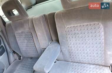 Позашляховик / Кросовер Honda CR-V 2001 в 