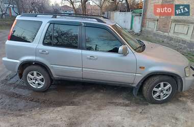 Позашляховик / Кросовер Honda CR-V 2001 в 