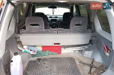 Позашляховик / Кросовер Honda CR-V 2001 в 
