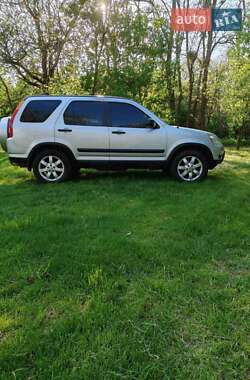 Позашляховик / Кросовер Honda CR-V 2005 в 