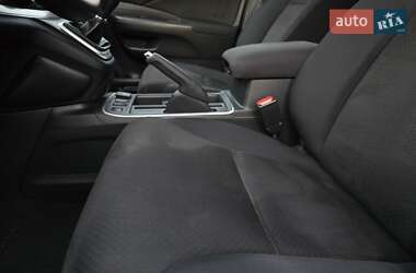 Внедорожник / Кроссовер Honda CR-V 2016 в 