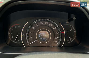 Внедорожник / Кроссовер Honda CR-V 2015 в 