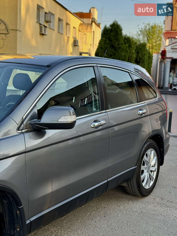 Позашляховик / Кросовер Honda CR-V 2010 в Полтаві