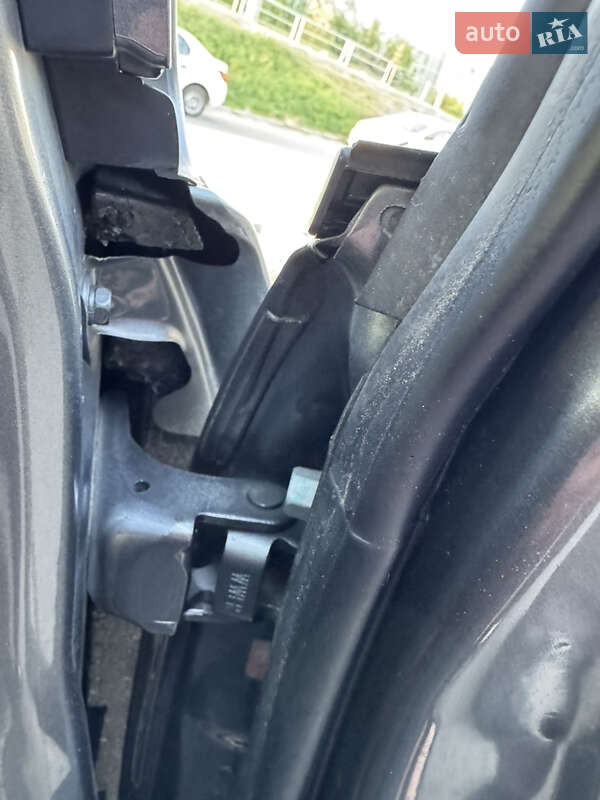 Позашляховик / Кросовер Honda CR-V 2010 в Полтаві