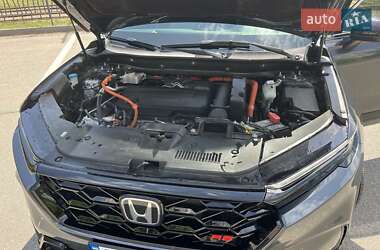 Позашляховик / Кросовер Honda CR-V 2023 в 