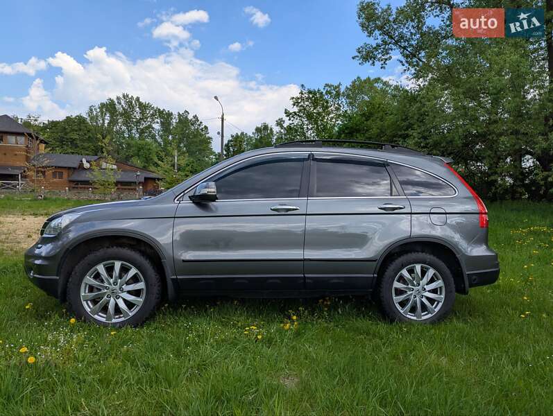 Внедорожник / Кроссовер Honda CR-V 2011 в Стрые