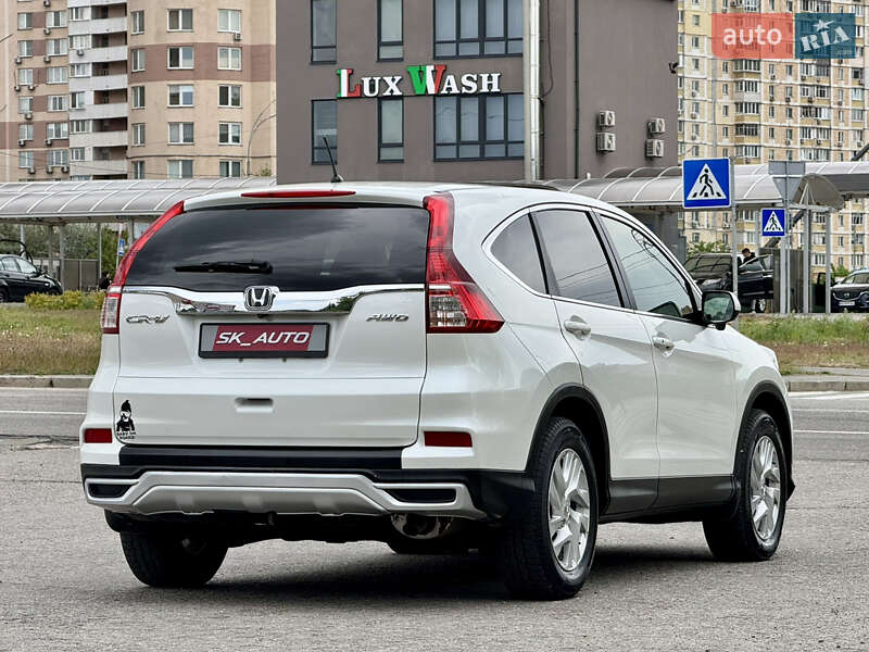Позашляховик / Кросовер Honda CR-V 2015 в Києві
