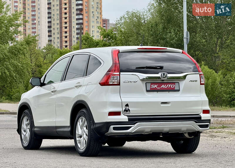 Позашляховик / Кросовер Honda CR-V 2015 в Києві