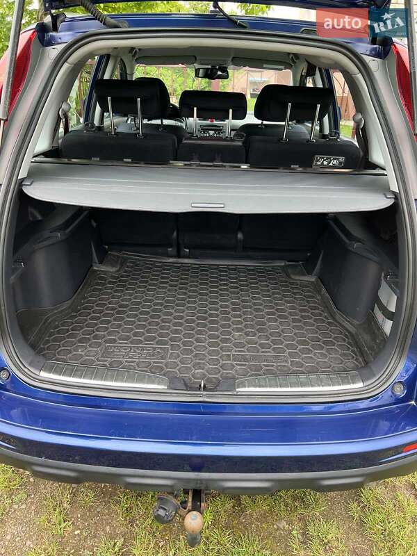 Позашляховик / Кросовер Honda CR-V 2010 в Стрию