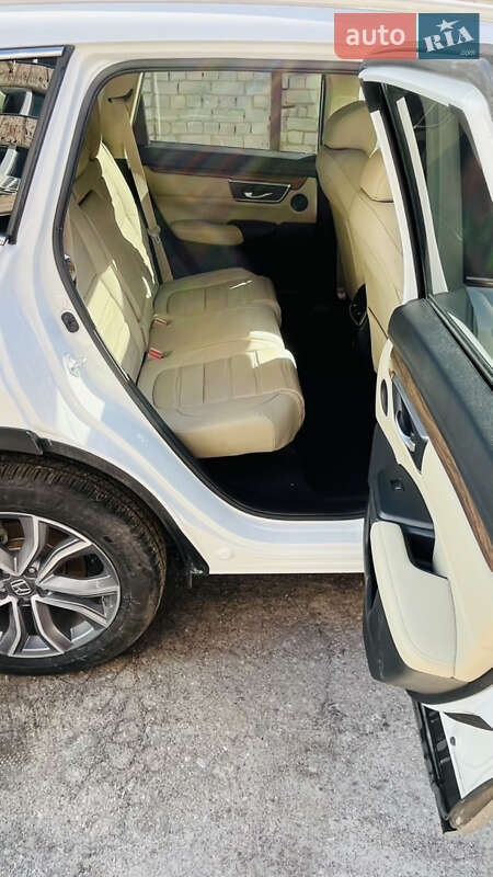 Позашляховик / Кросовер Honda CR-V 2021 в Києві
