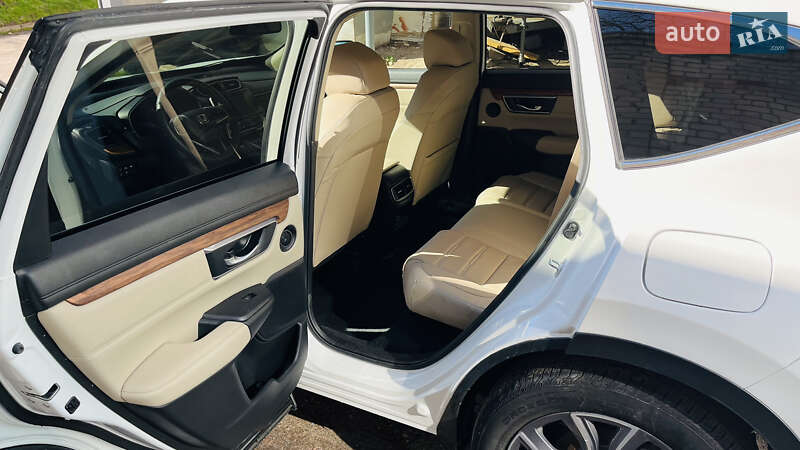 Позашляховик / Кросовер Honda CR-V 2021 в Києві