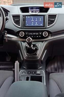 Внедорожник / Кроссовер Honda CR-V 2016 в 
