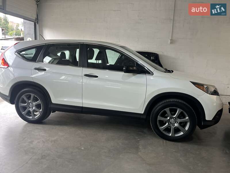 Внедорожник / Кроссовер Honda CR-V 2013 в Киеве