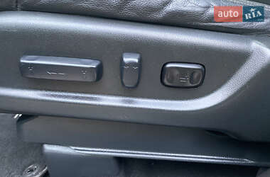 Позашляховик / Кросовер Honda CR-V 2013 в 
