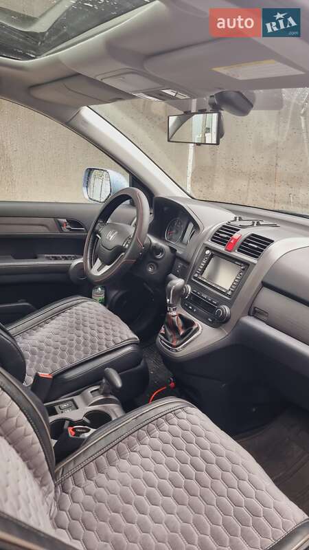 Внедорожник / Кроссовер Honda CR-V 2007 в Запорожье