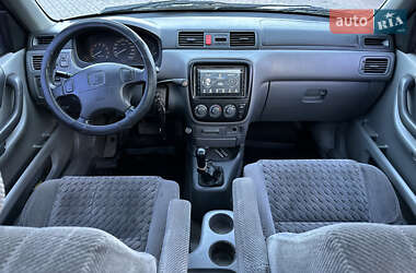 Внедорожник / Кроссовер Honda CR-V 2001 в 