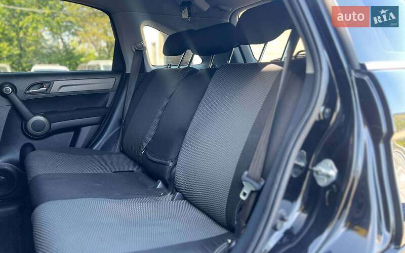 Внедорожник / Кроссовер Honda CR-V 2010 в Ивано-Франковске