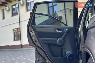 Позашляховик / Кросовер Honda CR-V 2011 в 