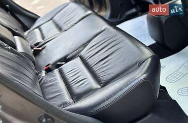 Позашляховик / Кросовер Honda CR-V 2011 в 