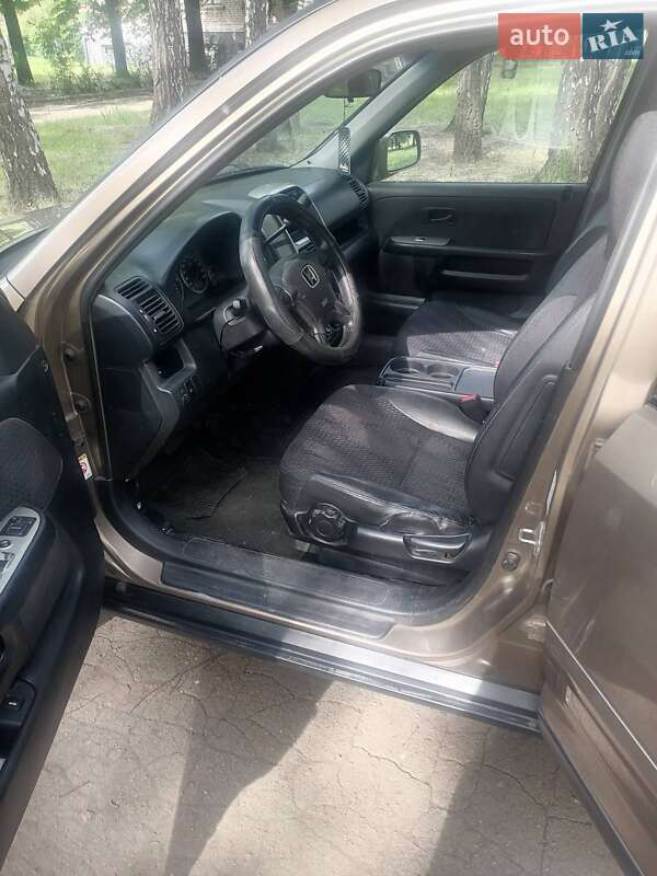 Внедорожник / Кроссовер Honda CR-V 2003 в Кривом Роге
