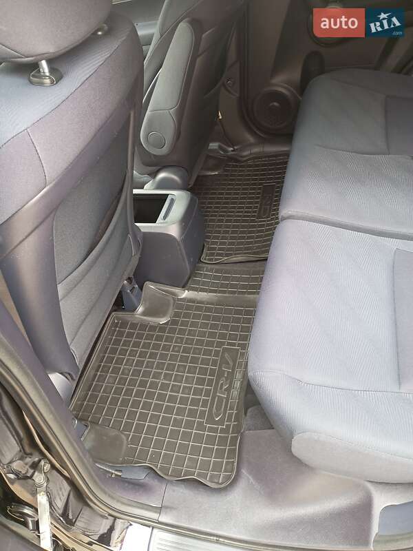 Позашляховик / Кросовер Honda CR-V 2010 в Стрию