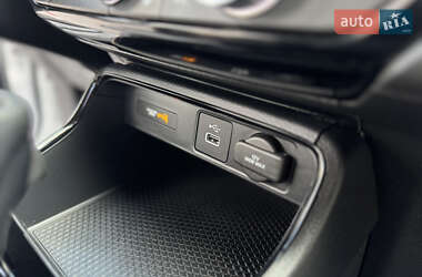 Внедорожник / Кроссовер Honda CR-V 2023 в 