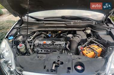 Внедорожник / Кроссовер Honda CR-V 2010 в 