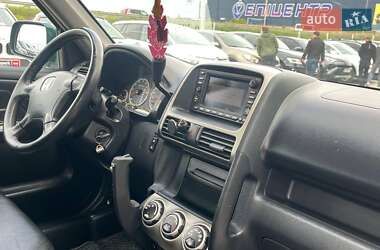 Позашляховик / Кросовер Honda CR-V 2003 в 