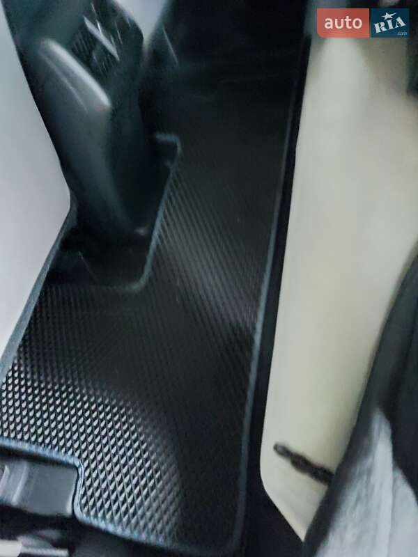 Внедорожник / Кроссовер Honda CR-V 2016 в Первомайске