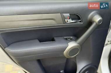 Позашляховик / Кросовер Honda CR-V 2012 в 
