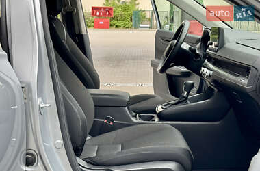 Внедорожник / Кроссовер Honda CR-V 2023 в 