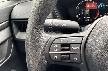 Внедорожник / Кроссовер Honda CR-V 2023 в 