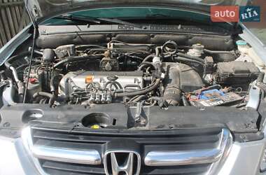 Позашляховик / Кросовер Honda CR-V 2006 в 