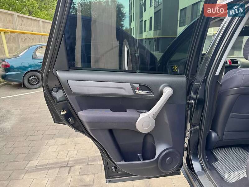Внедорожник / Кроссовер Honda CR-V 2007 в Хмельницком