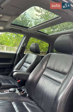 Позашляховик / Кросовер Honda CR-V 2011 в 
