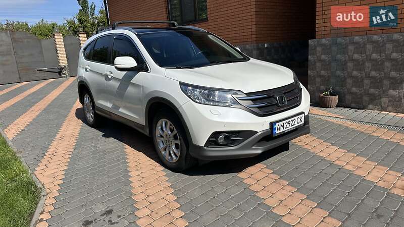 Позашляховик / Кросовер Honda CR-V 2014 в Бершаді