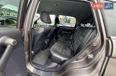 Внедорожник / Кроссовер Honda CR-V 2011 в 