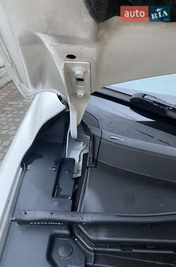 Внедорожник / Кроссовер Honda CR-V 2011 в 