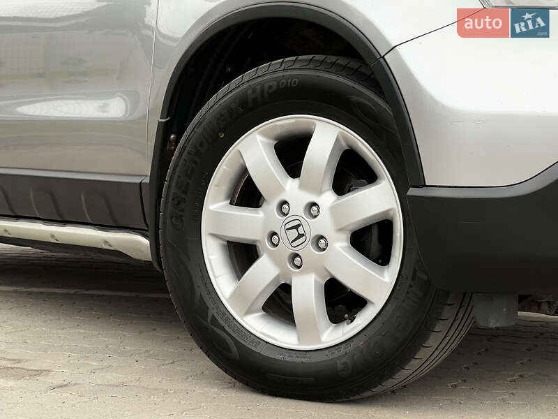 Позашляховик / Кросовер Honda CR-V 2007 в Радивиліві