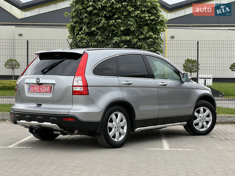 Позашляховик / Кросовер Honda CR-V 2007 в Радивиліві