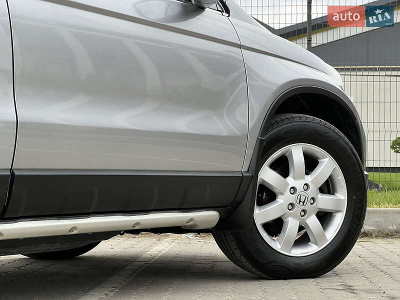 Позашляховик / Кросовер Honda CR-V 2007 в Радивиліві