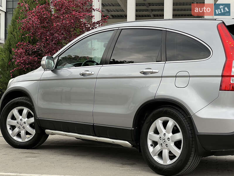 Позашляховик / Кросовер Honda CR-V 2007 в Радивиліві
