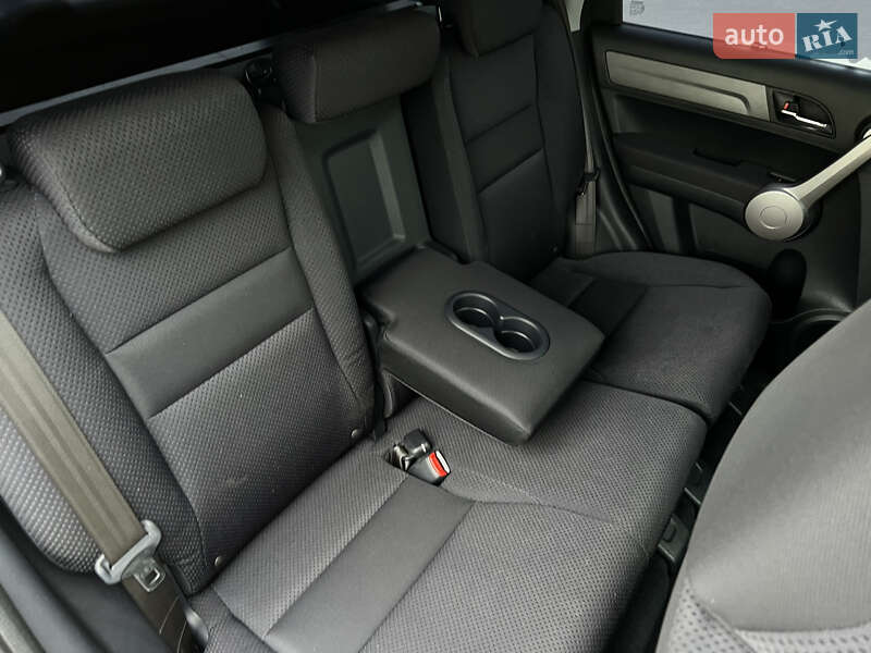 Позашляховик / Кросовер Honda CR-V 2007 в Радивиліві