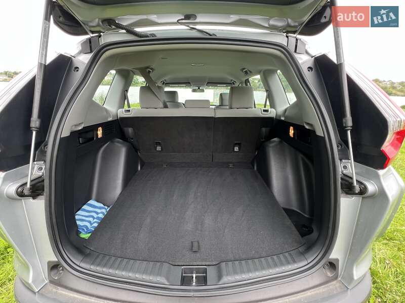 Внедорожник / Кроссовер Honda CR-V 2019 в Сквире