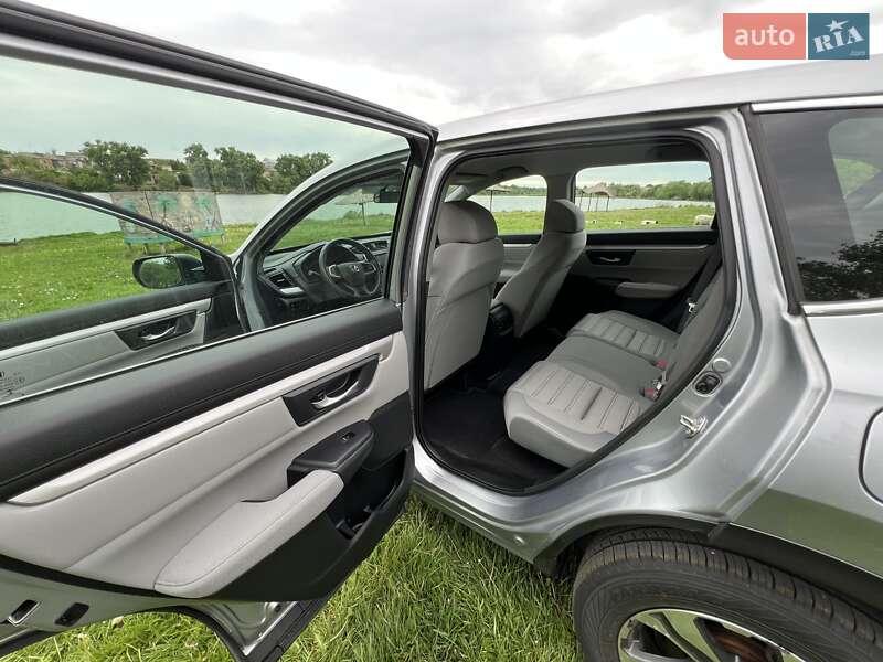 Внедорожник / Кроссовер Honda CR-V 2019 в Сквире