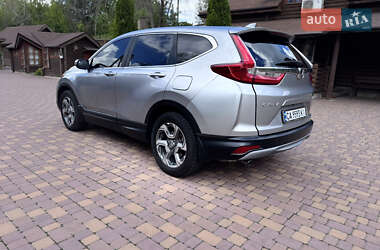 Позашляховик / Кросовер Honda CR-V 2018 в 